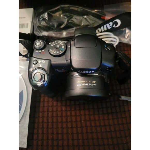 Canon PowerShot S3 IS 6.0MP Digital Camera 12x Stabilized Zoom - Picture 7 of 9